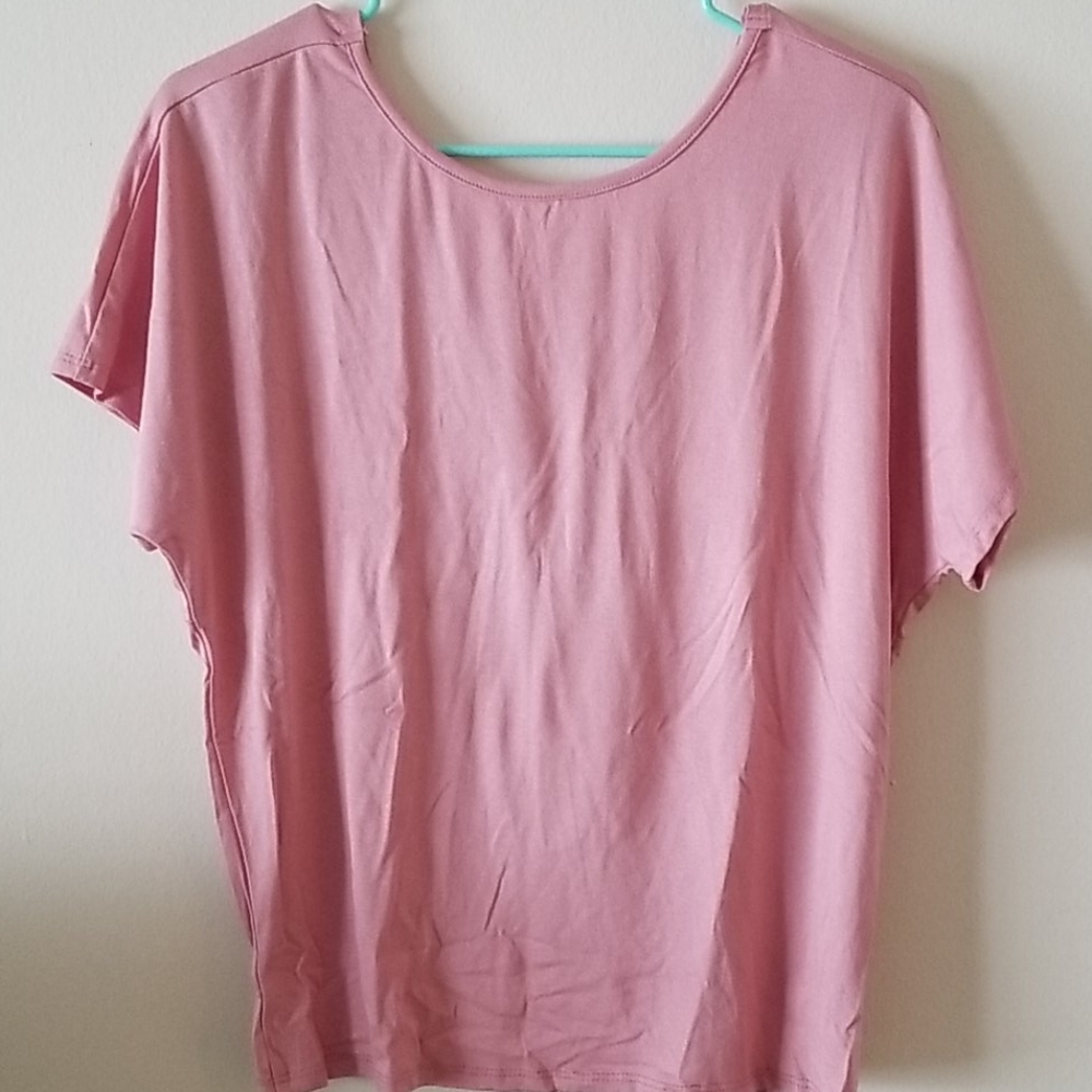 Adorable Back Francesca's Top